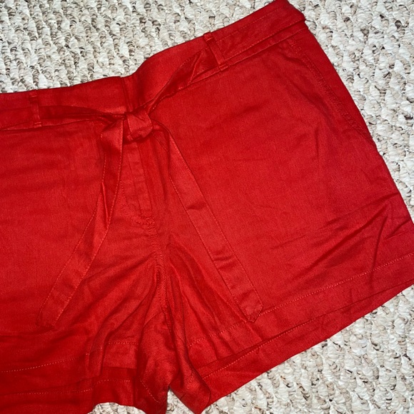 2 for $20 or 5 for $40
LOFT SHORTS - SIZE 8 - Picture 2 of 6